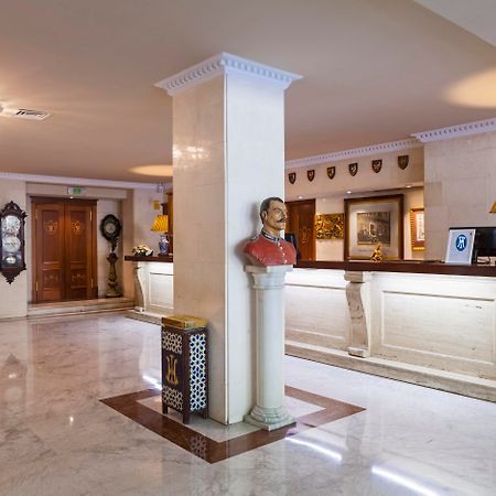ホテル イングラテラ セビリア エクステリア 写真